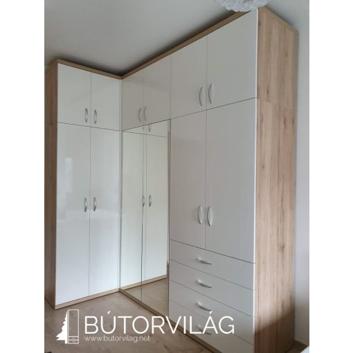   Beépített gardróbszekrény
