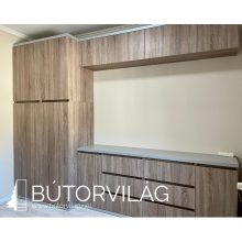   Beépített gardróbszekrény